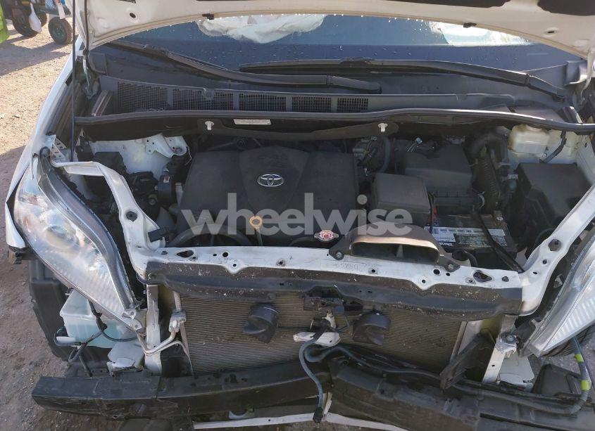 Photo 10 of 2020 Toyota Sienna XLE (VIN 5TDYZ3DC8LS026250)