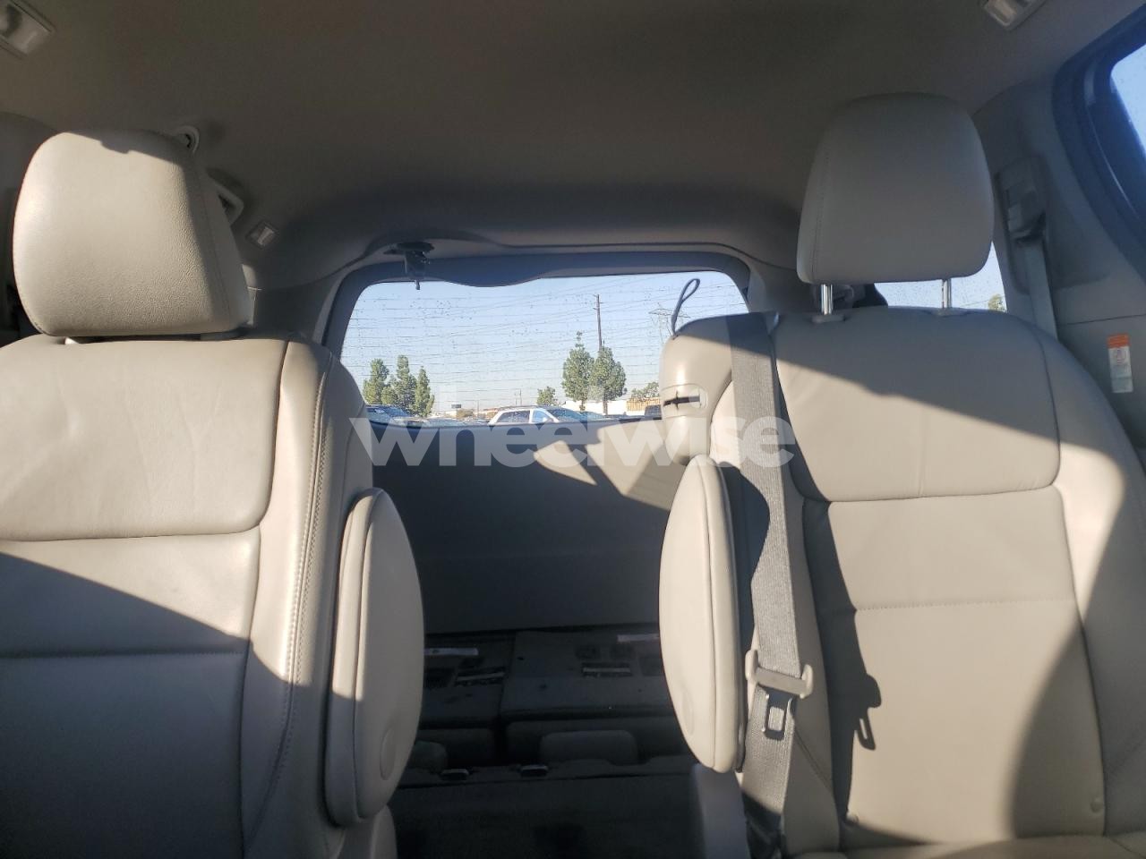 Photo 10 of 2017 TOYOTA SIENNA XLE (VIN 5TDYZ3DC9HS808208)
