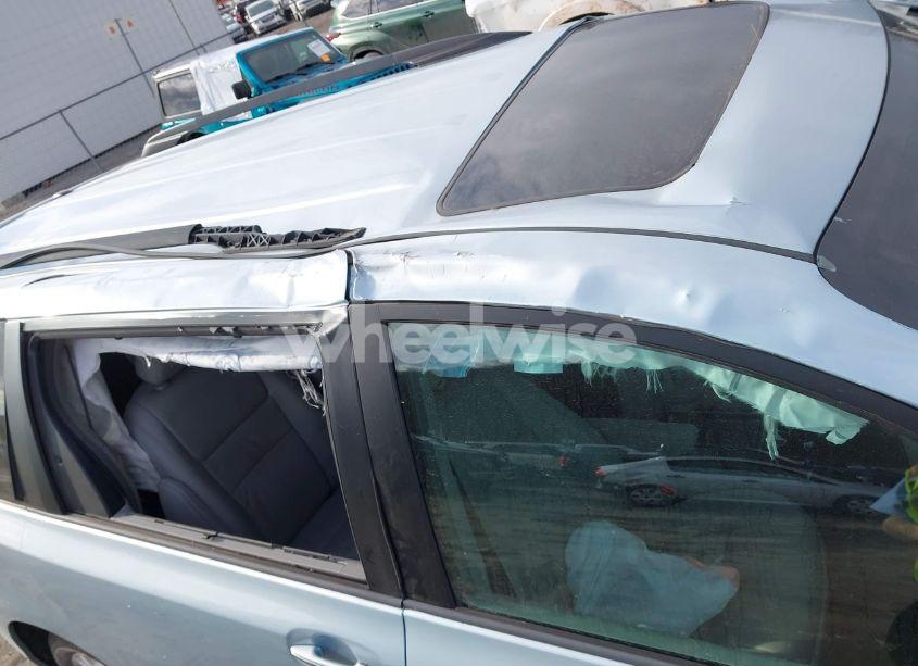 Photo 6 of 2017 Toyota Sienna XLE/LIMITED (VIN 5TDYZ3DC9HS815837)