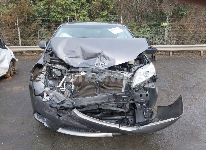 Photo 12 of 2017 Toyota Sienna XLE/LIMITED (VIN 5TDYZ3DC9HS875536)