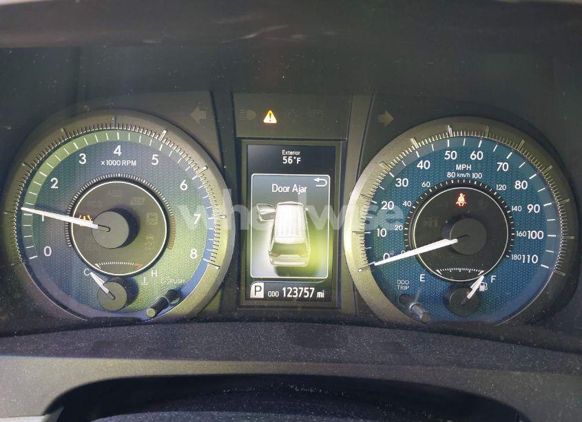 Photo 7 of 2017 Toyota Sienna XLE 8 PASSENGER (VIN 5TDYZ3DC9HS884432)