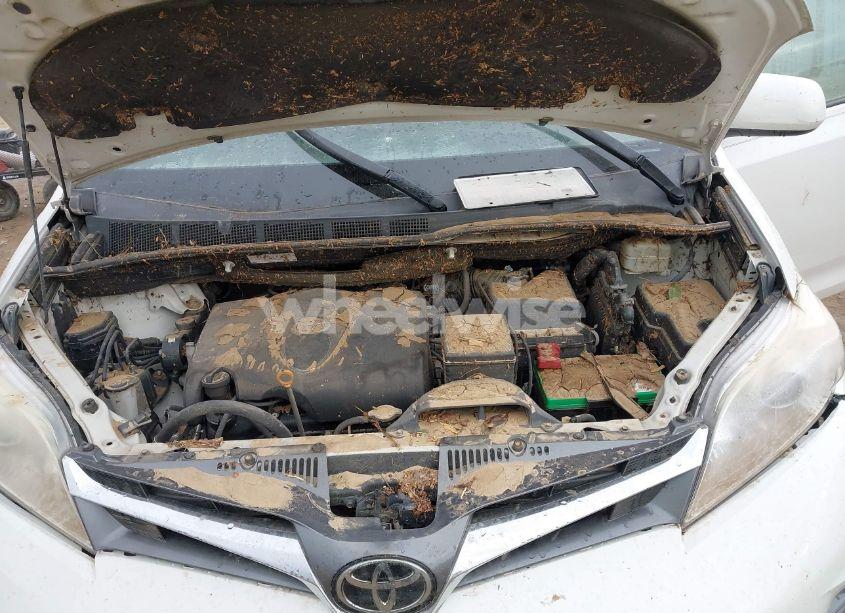 Photo 10 of 2019 Toyota Sienna XLE 8 PASSENGER (VIN 5TDYZ3DC9KS972744)