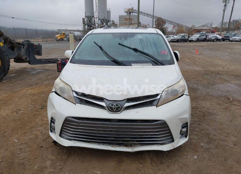 Photo 12 of 2019 Toyota Sienna XLE 8 PASSENGER (VIN 5TDYZ3DC9KS972744)