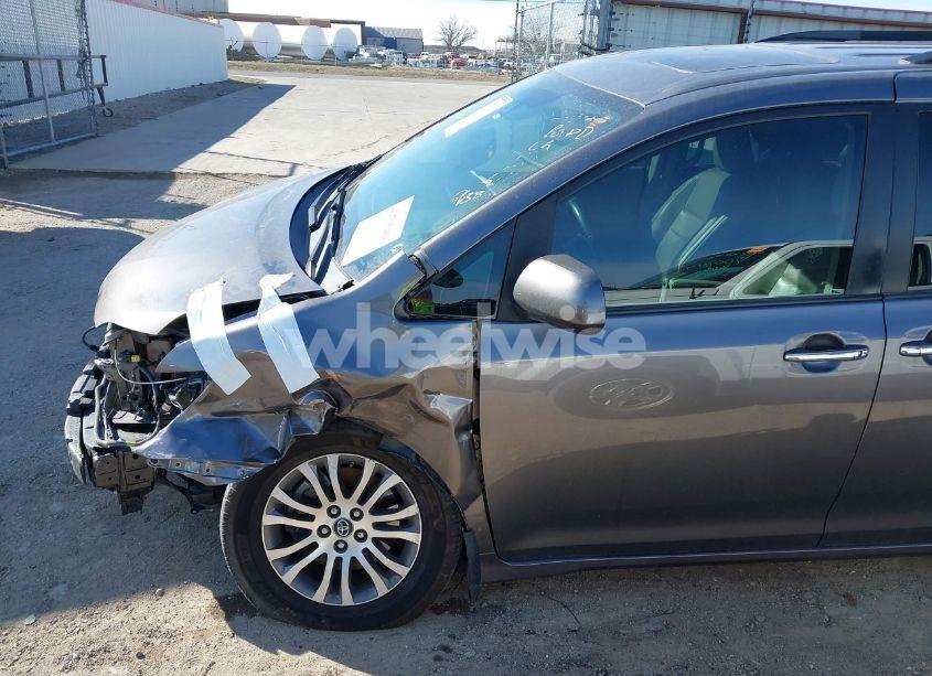 Photo 19 of 2020 Toyota Sienna XLE (VIN 5TDYZ3DC9LS049133)