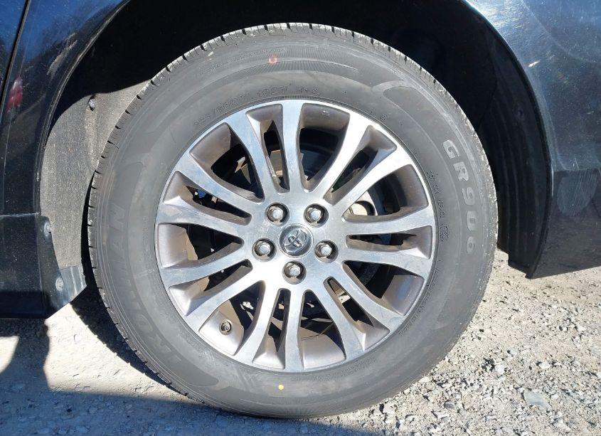 Photo 12 of 2020 Toyota Sienna XLE (VIN 5TDYZ3DC9LS056907)