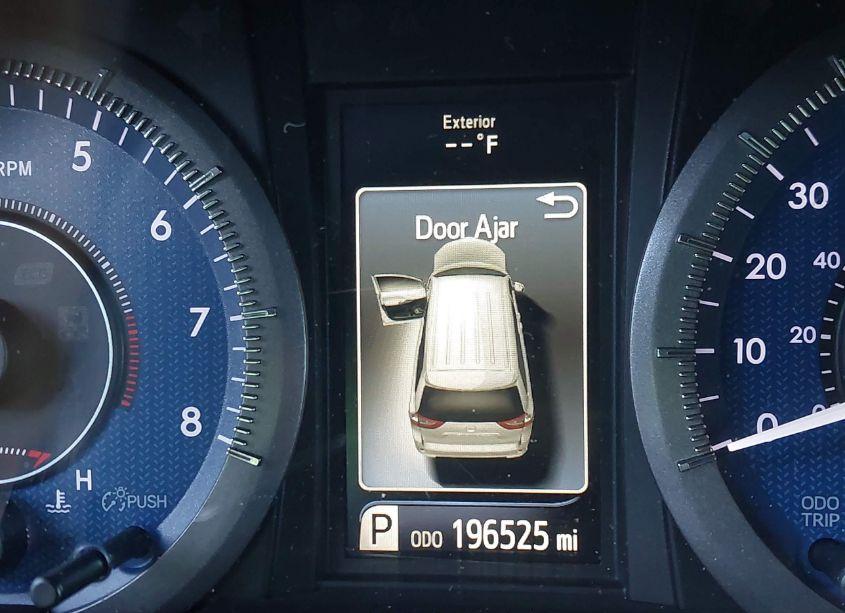 Photo 15 of 2017 Toyota Sienna XLE 8 PASSENGER (VIN 5TDYZ3DCXHS880535)