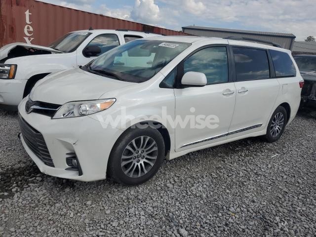 Photo 12 of 2018 TOYOTA SIENNA XLE (VIN 5TDYZ3DCXJS957359)