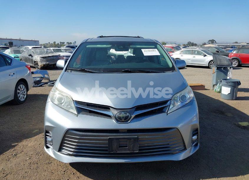 Photo 12 of 2019 Toyota Sienna XLE 8 PASSENGER (VIN 5TDYZ3DCXKS998690)