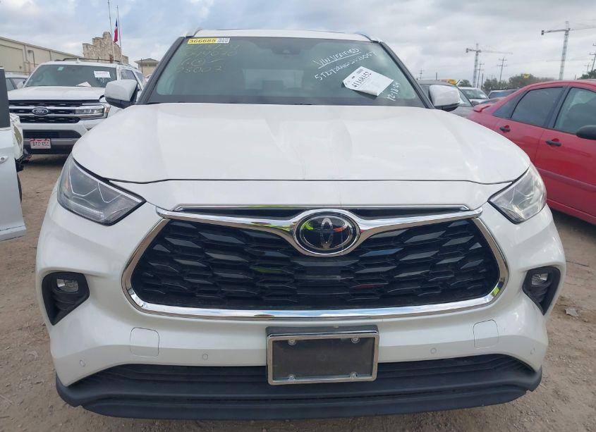 Photo 12 of 2020 Toyota Highlander LIMITED (VIN 5TDYZRAH2LS023007)