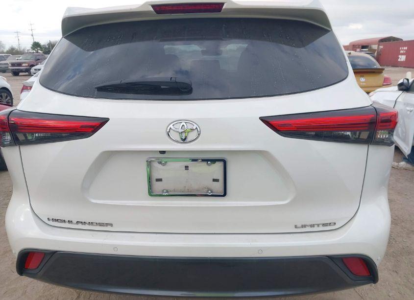 Photo 16 of 2020 Toyota Highlander LIMITED (VIN 5TDYZRAH2LS023007)