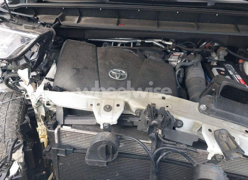 Photo 10 of 2020 Toyota Highlander LIMITED (VIN 5TDYZRAH6LS012317)