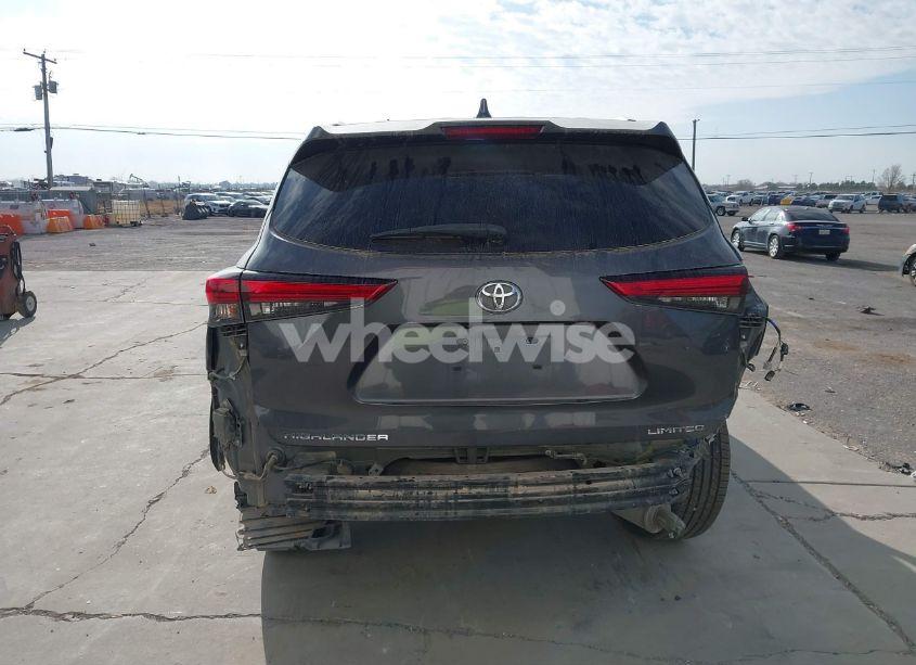 Photo 16 of 2021 Toyota Highlander LIMITED (VIN 5TDYZRAH9MS515583)