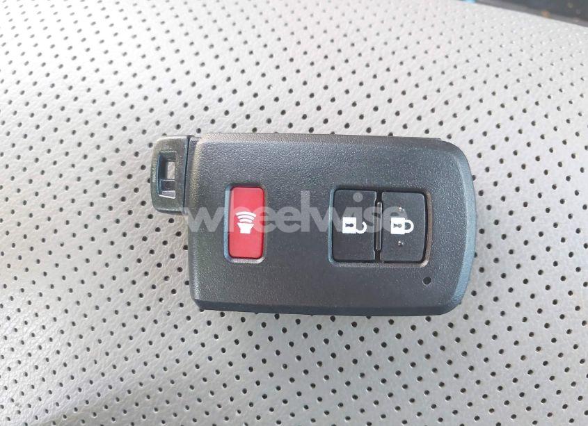 Photo 11 of 2018 Toyota Highlander LIMITED (VIN 5TDYZRFH0JS252470)