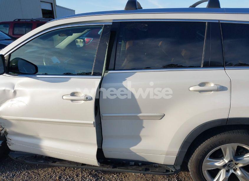 Photo 15 of 2017 Toyota Highlander LIMITED (VIN 5TDYZRFH1HS209346)