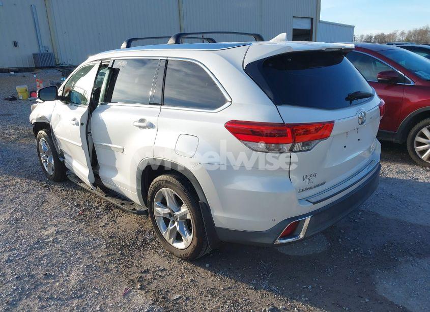 Photo 3 of 2017 Toyota Highlander LIMITED (VIN 5TDYZRFH1HS209346)