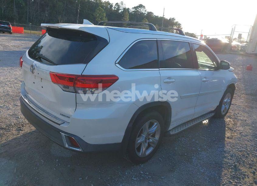 Photo 4 of 2017 Toyota Highlander LIMITED (VIN 5TDYZRFH1HS209346)
