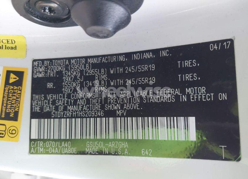 Photo 9 of 2017 Toyota Highlander LIMITED (VIN 5TDYZRFH1HS209346)