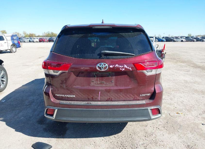 Photo 16 of 2017 Toyota Highlander LIMITED PLATINUM (VIN 5TDYZRFH1HS220931)