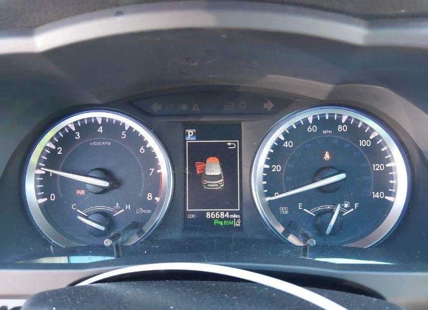 Photo 7 of 2017 Toyota Highlander LIMITED PLATINUM (VIN 5TDYZRFH1HS220931)