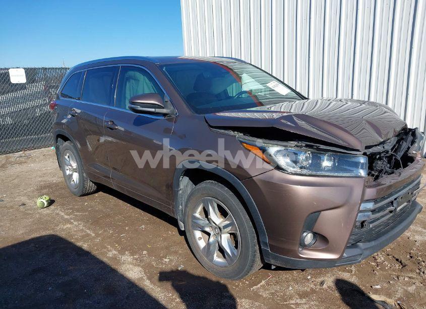 2018 Toyota Highlander LIMITED (VIN 5TDYZRFH1JS277376) main photo