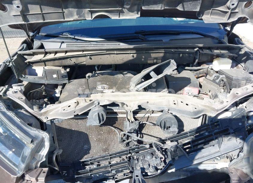 Photo 10 of 2018 Toyota Highlander LIMITED (VIN 5TDYZRFH1JS277376)