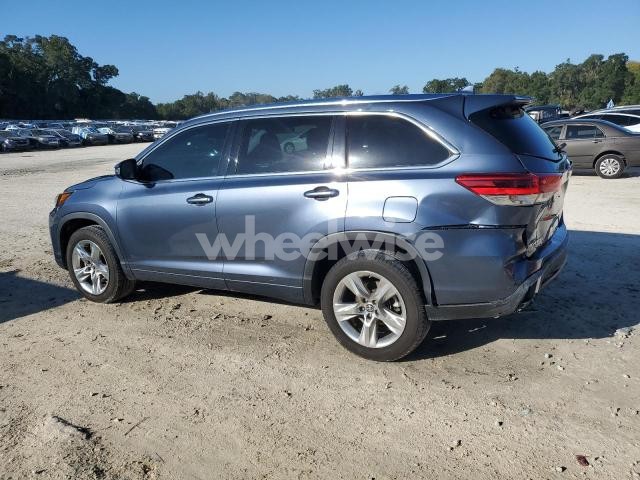 Photo 11 of 2019 TOYOTA HIGHLANDER LIMITED (VIN 5TDYZRFH1KS291179)