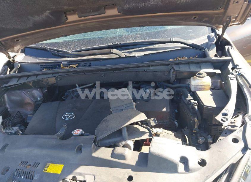 Photo 10 of 2019 Toyota Highlander LIMITED (VIN 5TDYZRFH1KS304576)