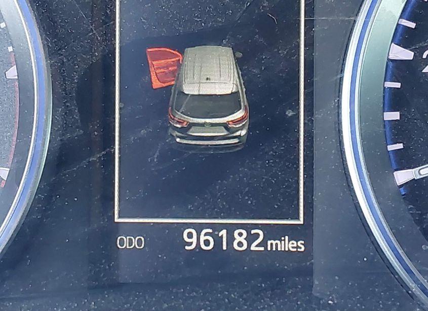 Photo 15 of 2018 Toyota Highlander (VIN 5TDYZRFH3JS256822)