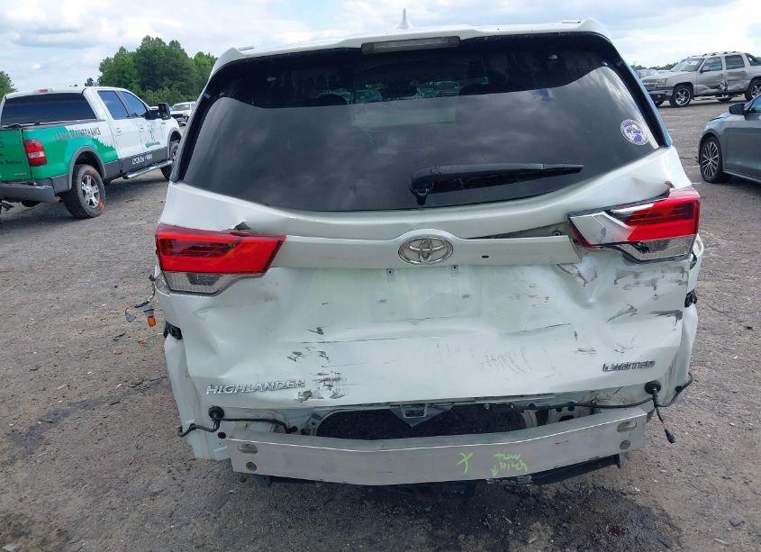 Photo 17 of 2017 Toyota Highlander LIMITED (VIN 5TDYZRFH4HS189965)