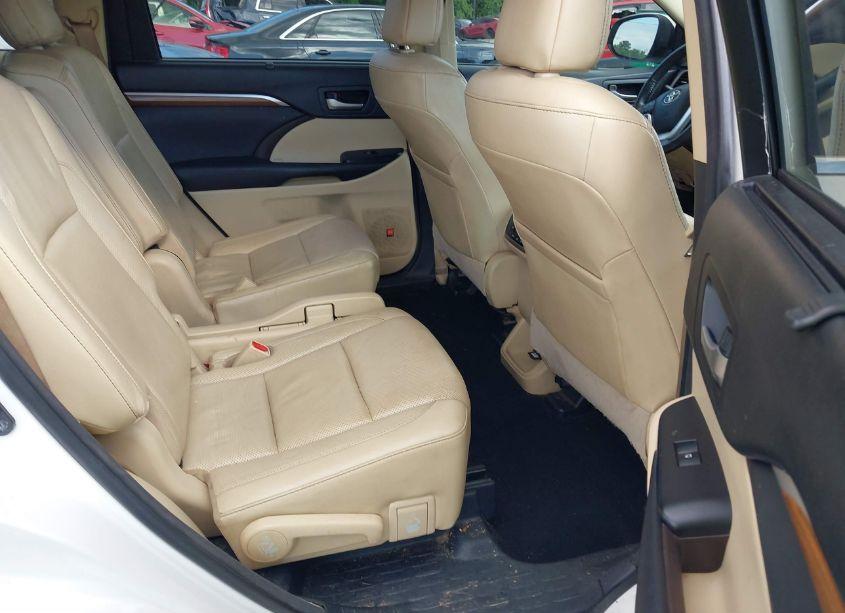 Photo 8 of 2017 Toyota Highlander LIMITED (VIN 5TDYZRFH4HS189965)