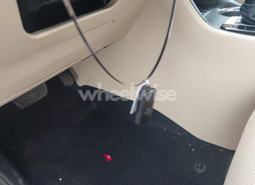 Photo 11 of 2017 Toyota Highlander LIMITED PLATINUM (VIN 5TDYZRFH5HS224268)