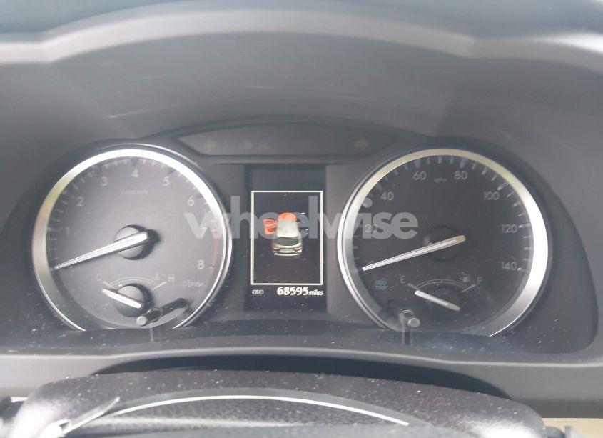 Photo 7 of 2017 Toyota Highlander LIMITED PLATINUM (VIN 5TDYZRFH5HS224268)