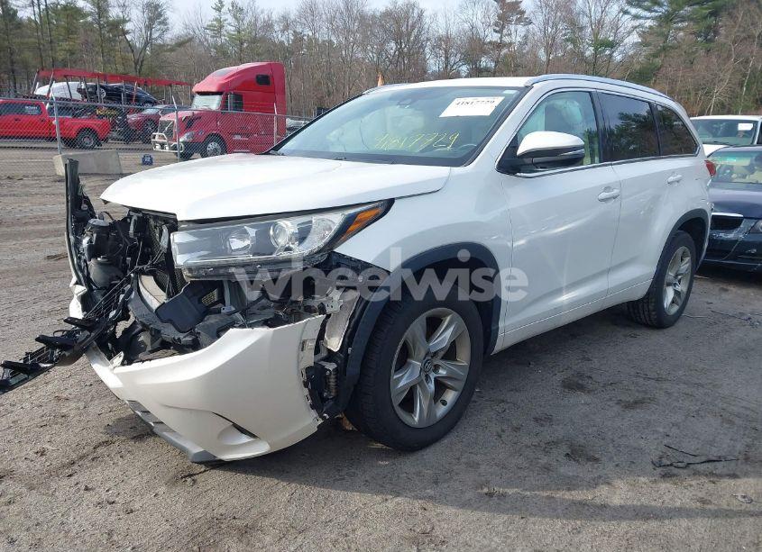 Photo 2 of 2017 Toyota Highlander LIMITED (VIN 5TDYZRFH5HS225663)