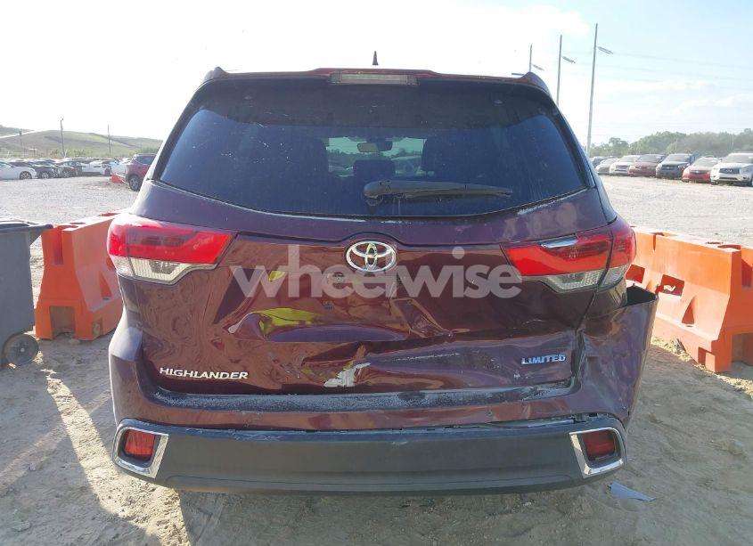Photo 16 of 2017 Toyota Highlander LIMITED (VIN 5TDYZRFH6HS202960)