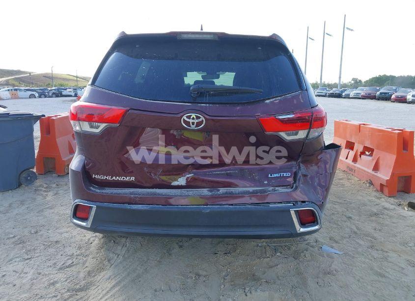 Photo 6 of 2017 Toyota Highlander LIMITED (VIN 5TDYZRFH6HS202960)