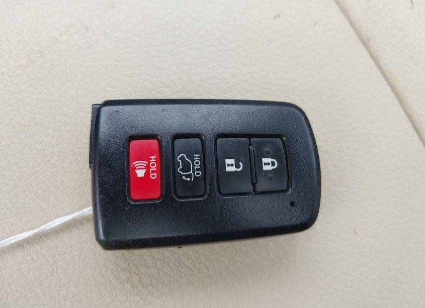 Photo 11 of 2018 Toyota Highlander LIMITED (VIN 5TDYZRFH6JS286591)