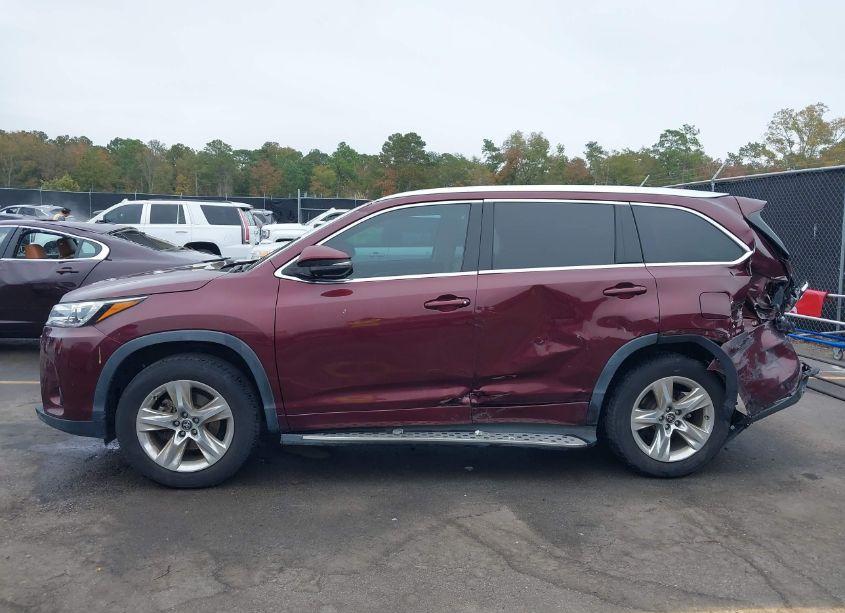 Photo 14 of 2018 Toyota Highlander LIMITED (VIN 5TDYZRFH6JS286591)