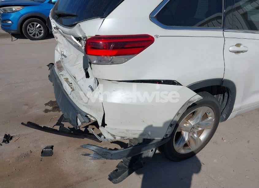 Photo 6 of 2018 Toyota Highlander LIMITED (VIN 5TDYZRFH6JS288230)
