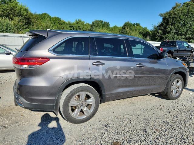 Photo 14 of 2019 TOYOTA HIGHLANDER LIMITED (VIN 5TDYZRFH6KS359525)