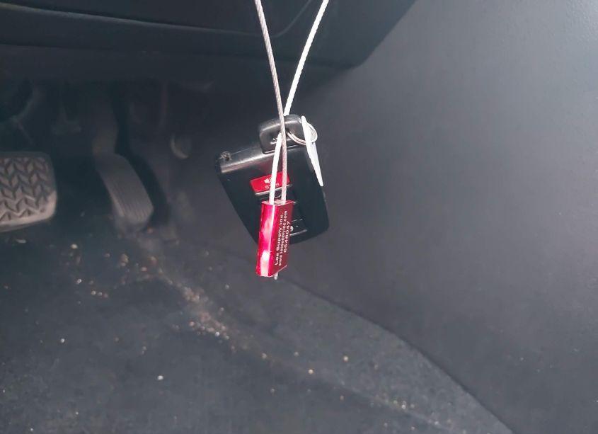 Photo 11 of 2017 Toyota Highlander LIMITED (VIN 5TDYZRFH8HS220957)