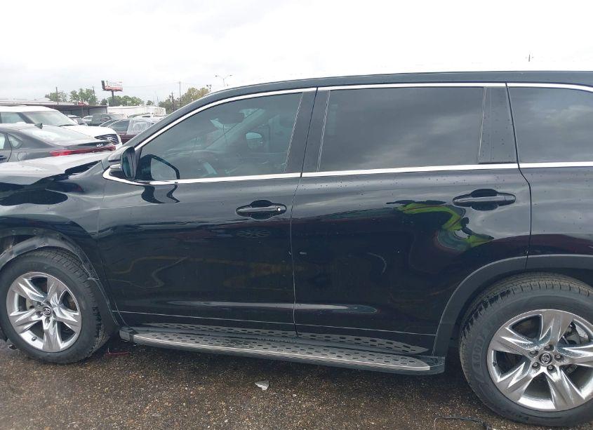 Photo 15 of 2017 Toyota Highlander LIMITED (VIN 5TDYZRFH8HS220957)