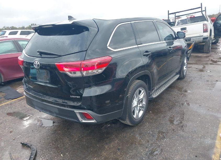 Photo 4 of 2017 Toyota Highlander LIMITED (VIN 5TDYZRFH8HS220957)
