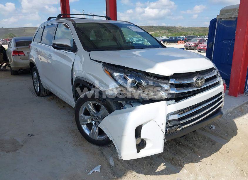 2018 Toyota Highlander LIMITED (VIN 5TDYZRFH8JS235979) main photo