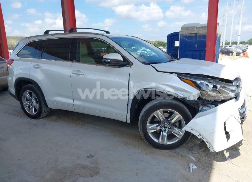 Photo 13 of 2018 Toyota Highlander LIMITED (VIN 5TDYZRFH8JS235979)