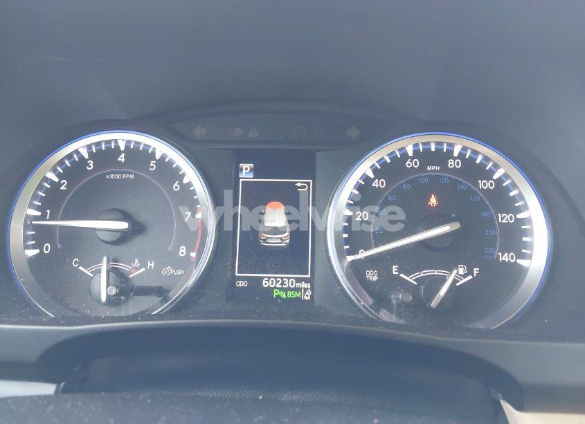 Photo 7 of 2018 Toyota Highlander LIMITED (VIN 5TDYZRFH8JS235979)