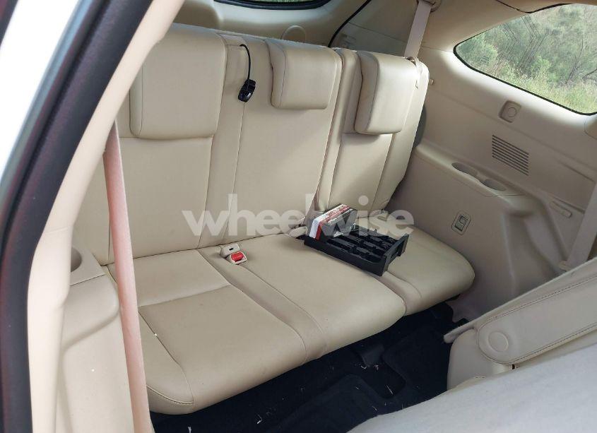 Photo 8 of 2019 Toyota Highlander LIMITED (VIN 5TDYZRFH9KS324333)