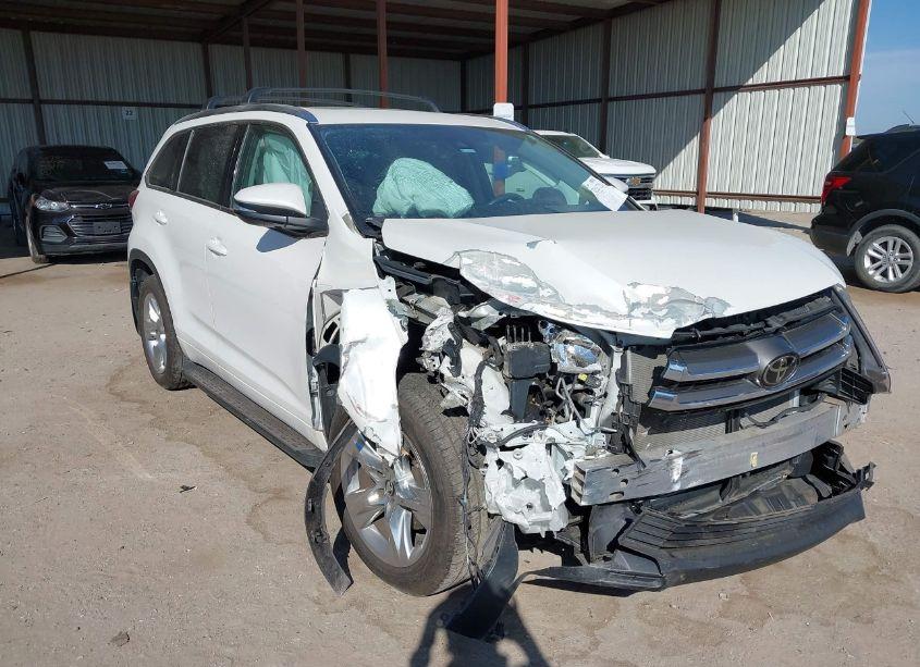 2018 Toyota Highlander LIMITED (VIN 5TDYZRFHXJS260124) main photo