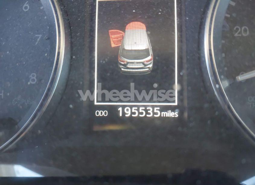 Photo 16 of 2018 Toyota Highlander LIMITED PLATINUM (VIN 5TDYZRFHXJS263153)