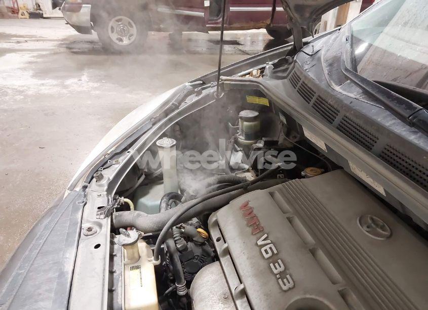 Photo 6 of 2004 Toyota Sienna XLE (VIN 5TDZA22C04S016175)