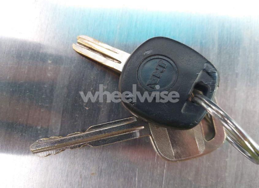 Photo 11 of 2004 Toyota Sienna XLE (VIN 5TDZA22C04S045367)